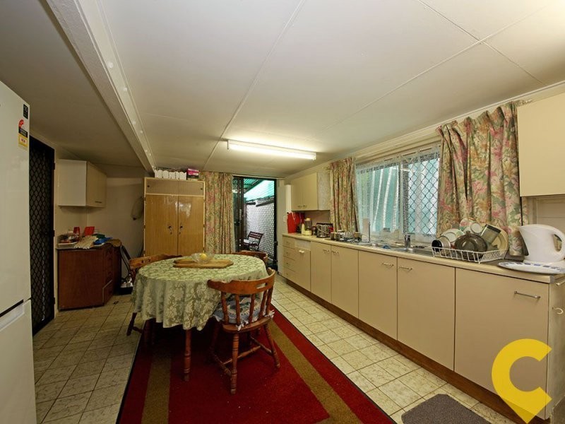 32 Ewan Street, Margate QLD 4019