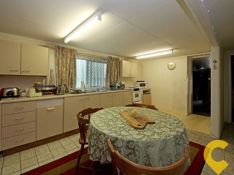 32 Ewan Street, Margate QLD 4019