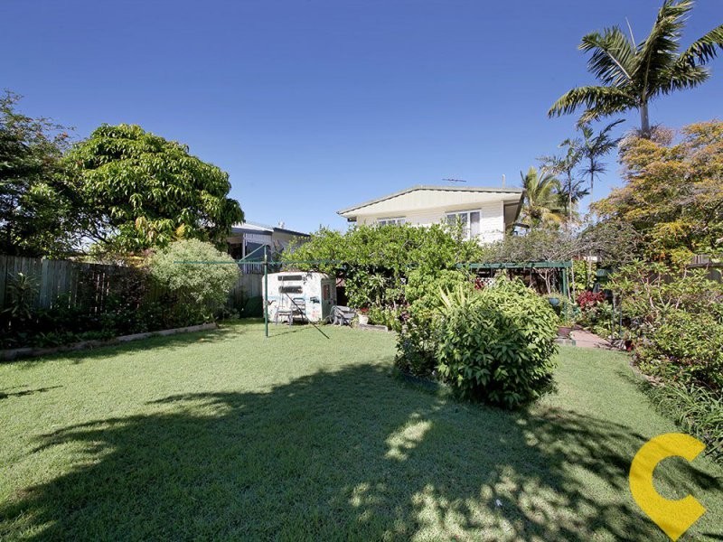 32 Ewan Street, Margate QLD 4019