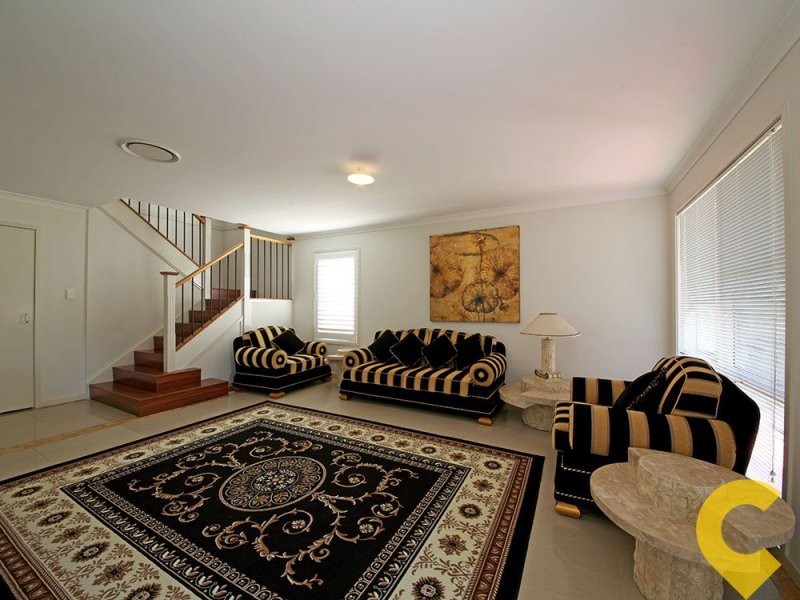 33 Longland Street, Redcliffe QLD 4020