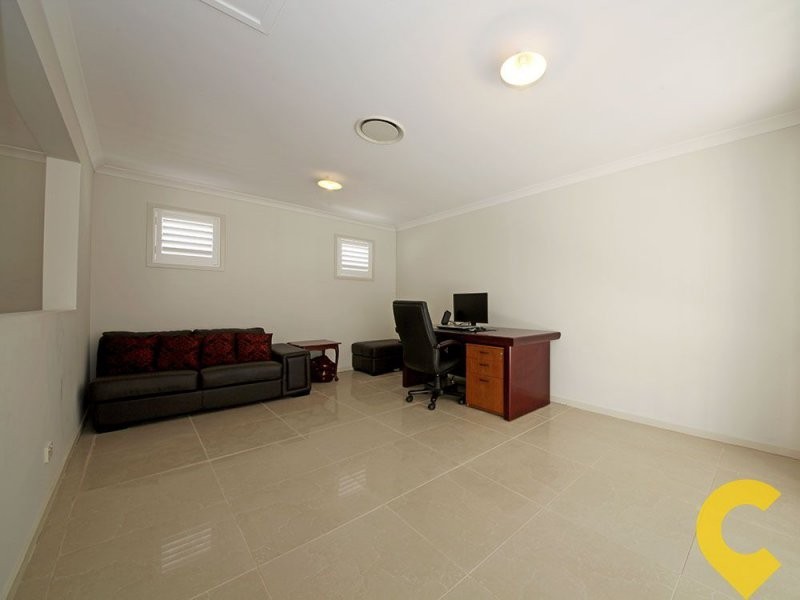 33 Longland Street, Redcliffe QLD 4020