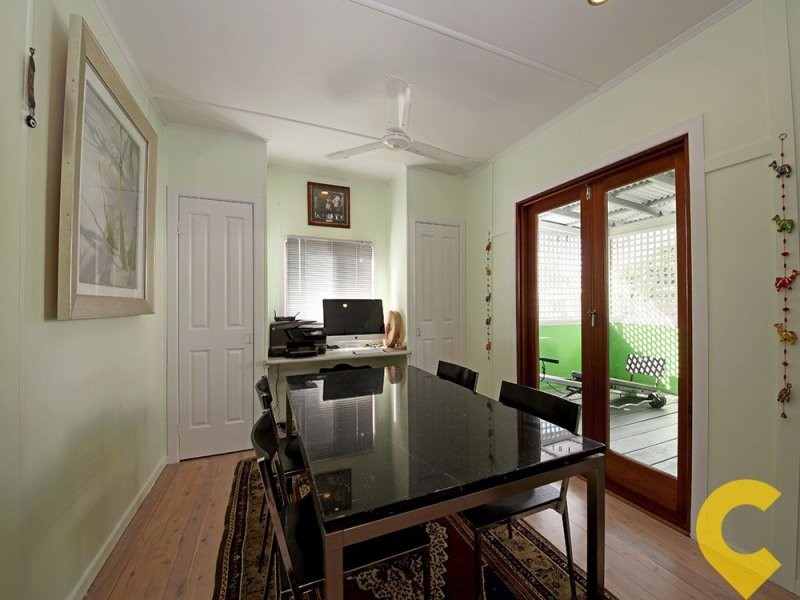 9 Cathie Street, Clontarf QLD 4019