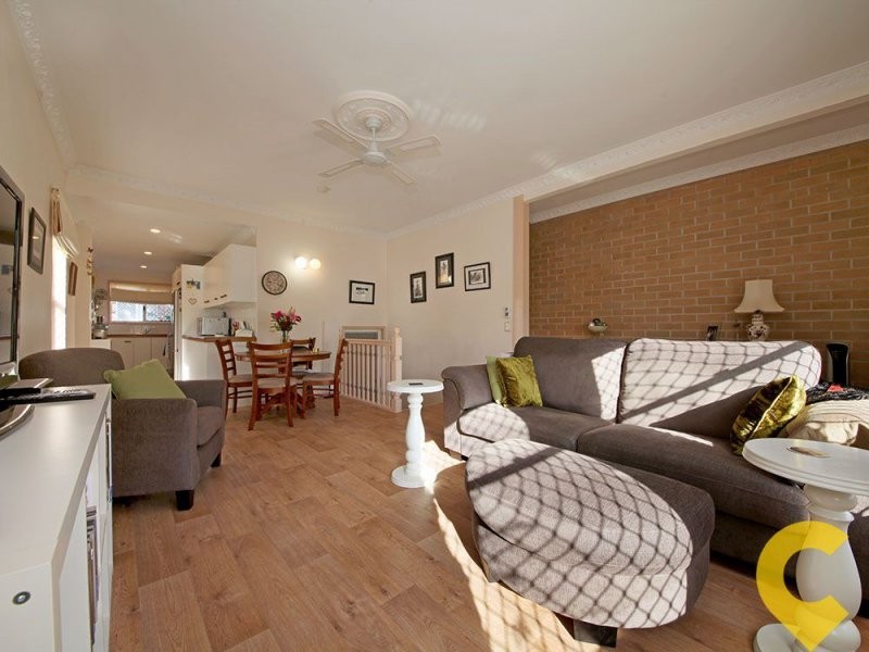 4/7 Ella Street, Redcliffe QLD 4020