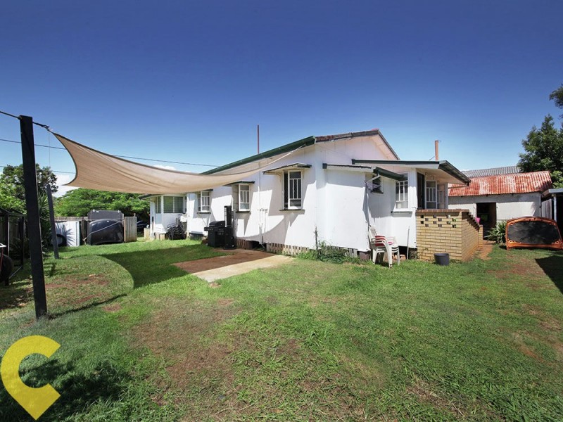 28 Bramble Street, Woody Point QLD 4019