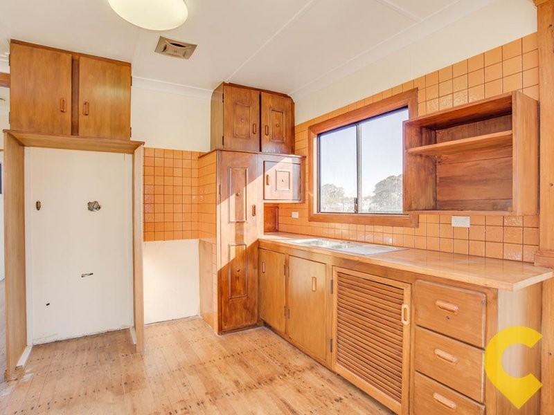 35 Robertson Avenue, Margate QLD 4019