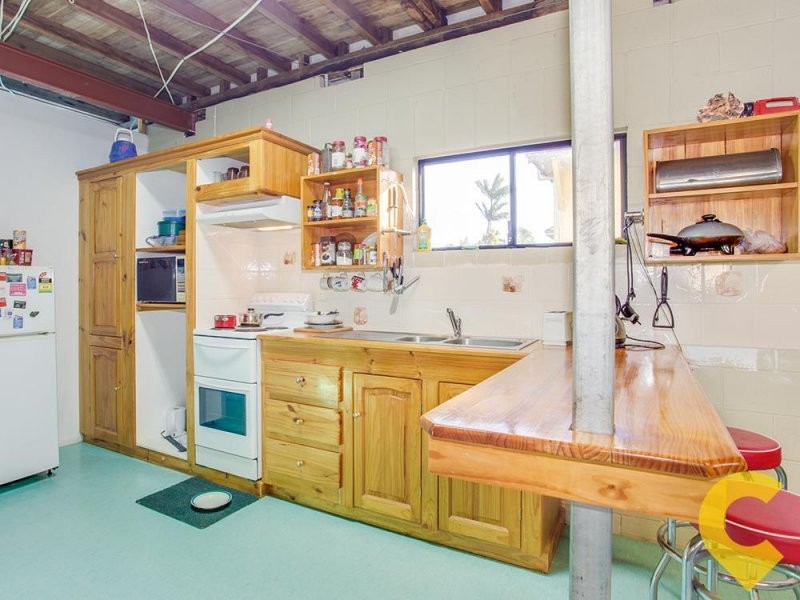 35 Robertson Avenue, Margate QLD 4019