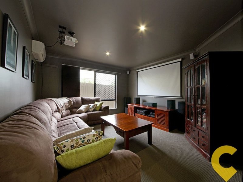 111 Oxley Avenue, Woody Point QLD 4019