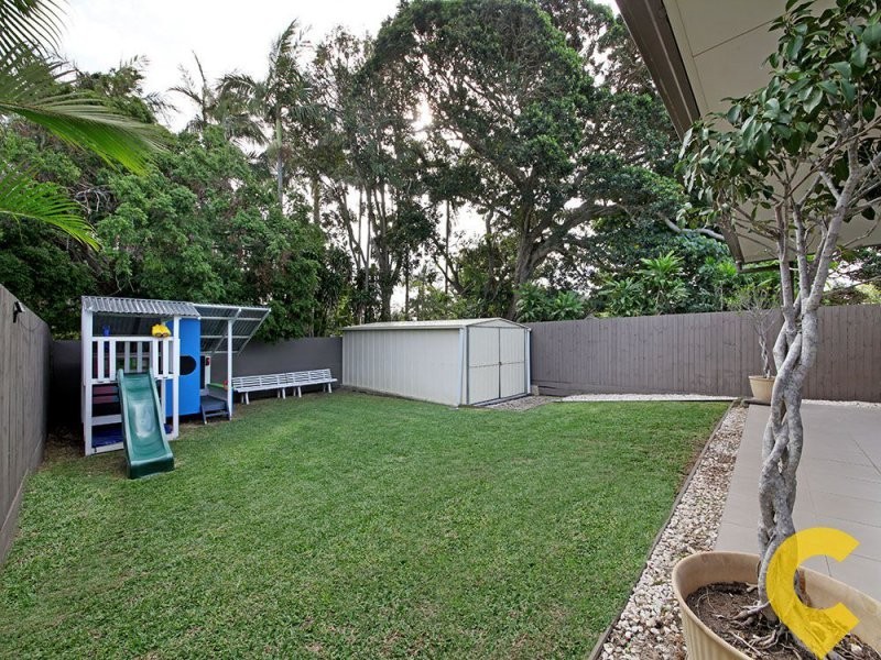 111 Oxley Avenue, Woody Point QLD 4019