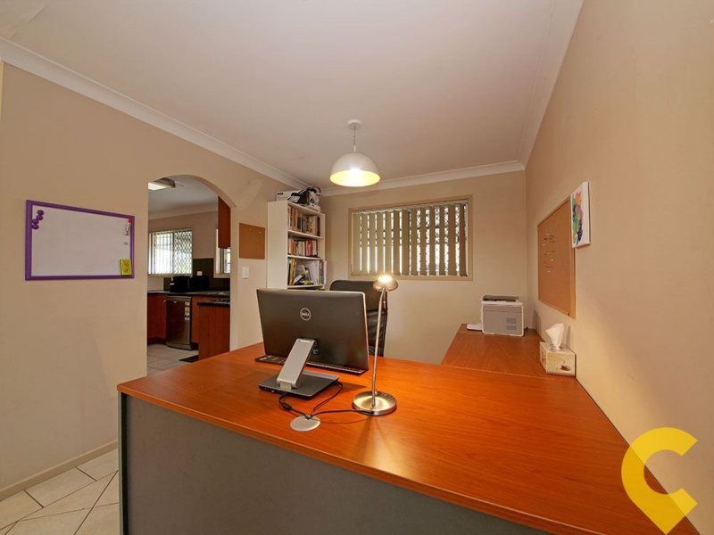 33 Kilburn Street, Chermside QLD 4032