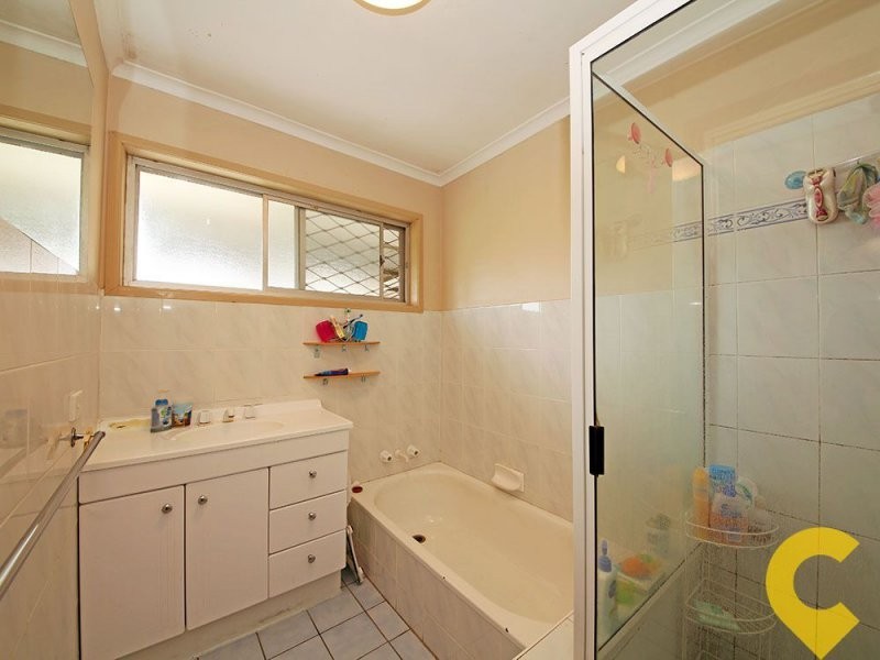 33 Kilburn Street, Chermside QLD 4032