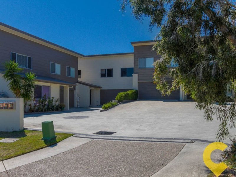2/17 Lady Bowen Pde, Rothwell QLD 4022