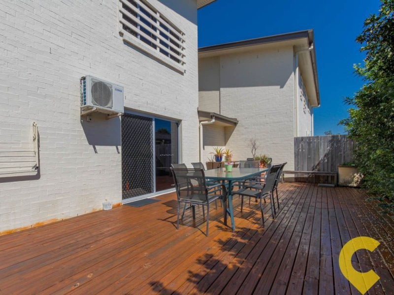 2/17 Lady Bowen Pde, Rothwell QLD 4022