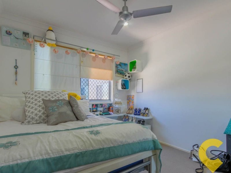 2/17 Lady Bowen Pde, Rothwell QLD 4022