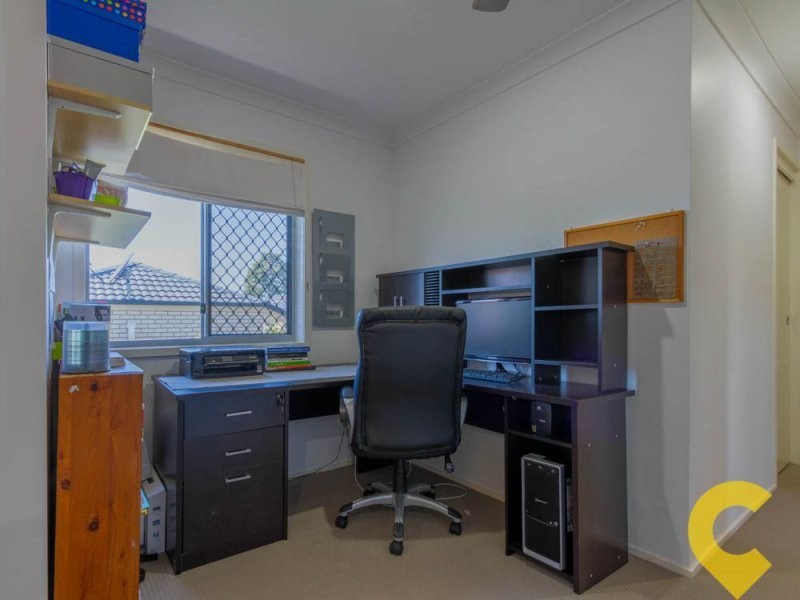 2/17 Lady Bowen Pde, Rothwell QLD 4022