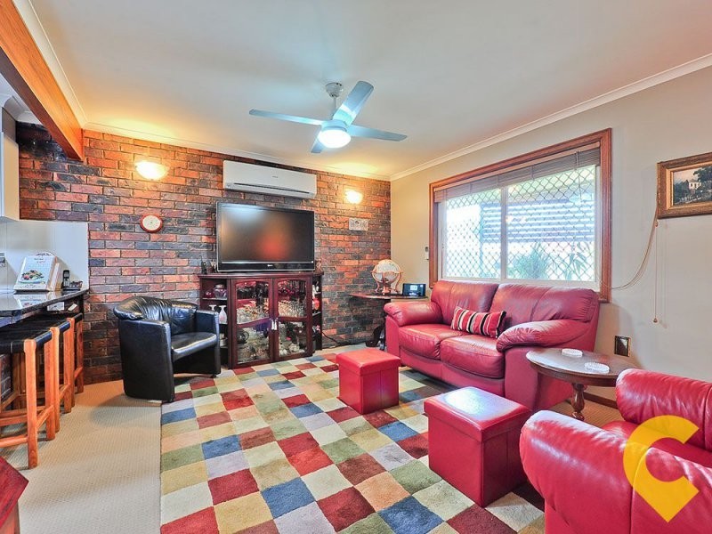 269 Winstanley Street, Carindale QLD 4152