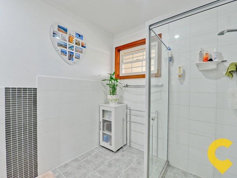 269 Winstanley Street, Carindale QLD 4152