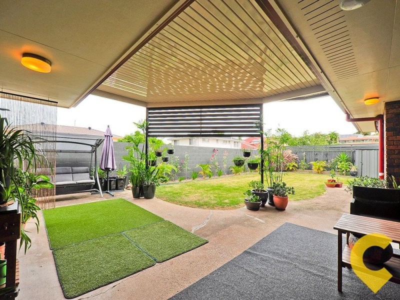 269 Winstanley Street, Carindale QLD 4152