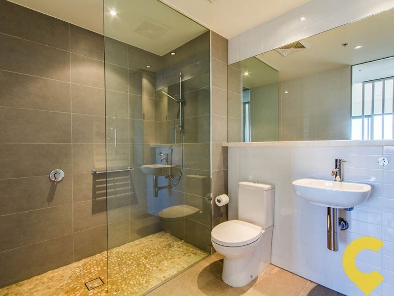 1010/99 Marine Parade, Redcliffe QLD 4020