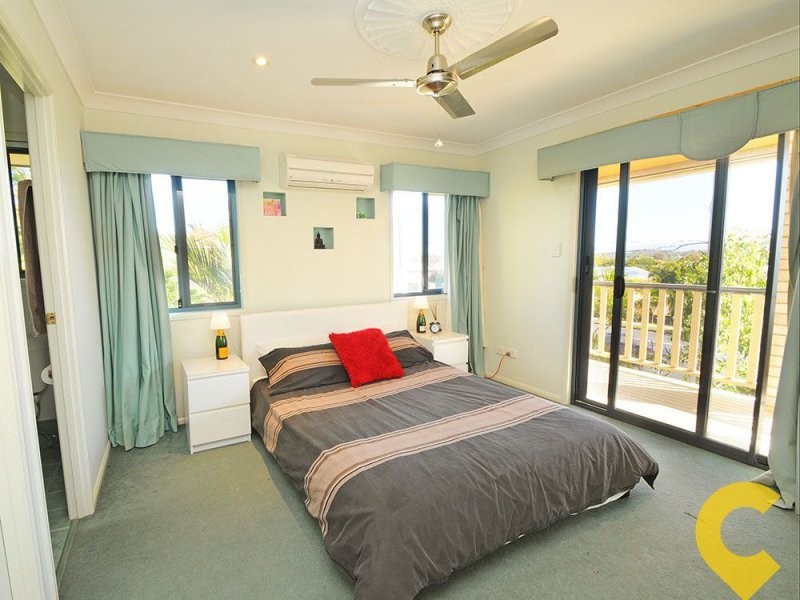 186 Scarborough Road, Scarborough QLD 4020