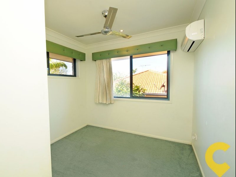 186 Scarborough Road, Scarborough QLD 4020