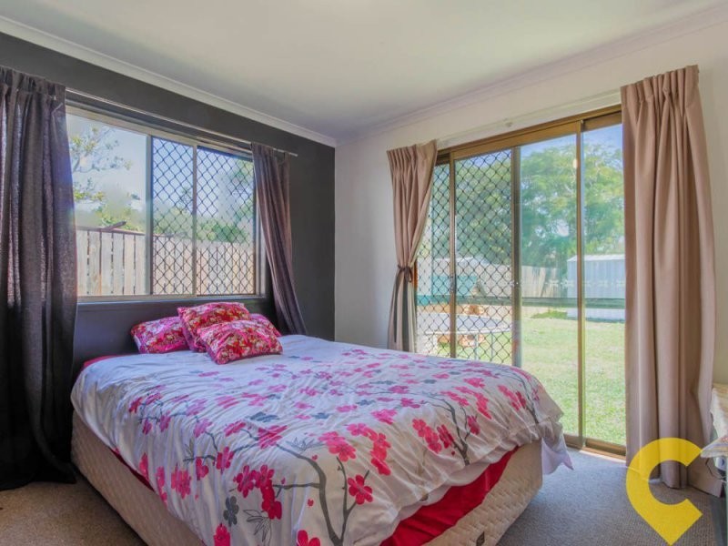 35 Sportsground Street, Redcliffe QLD 4020