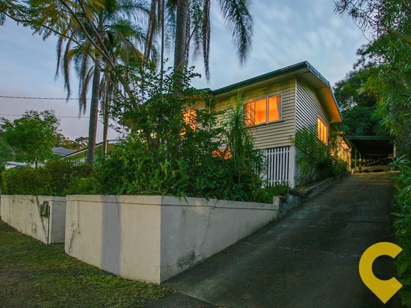 10 Alcester Street, Grange QLD 4051