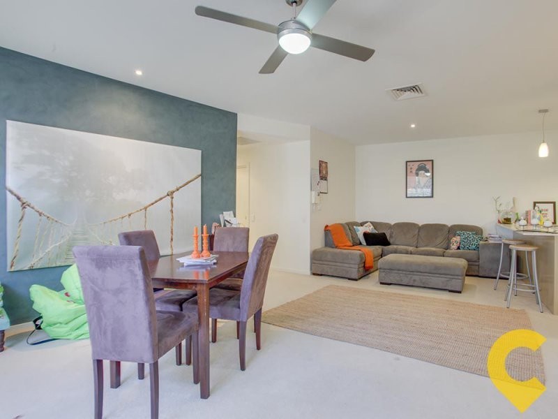 1/146 Prince Edward Parade, Scarborough QLD 4020