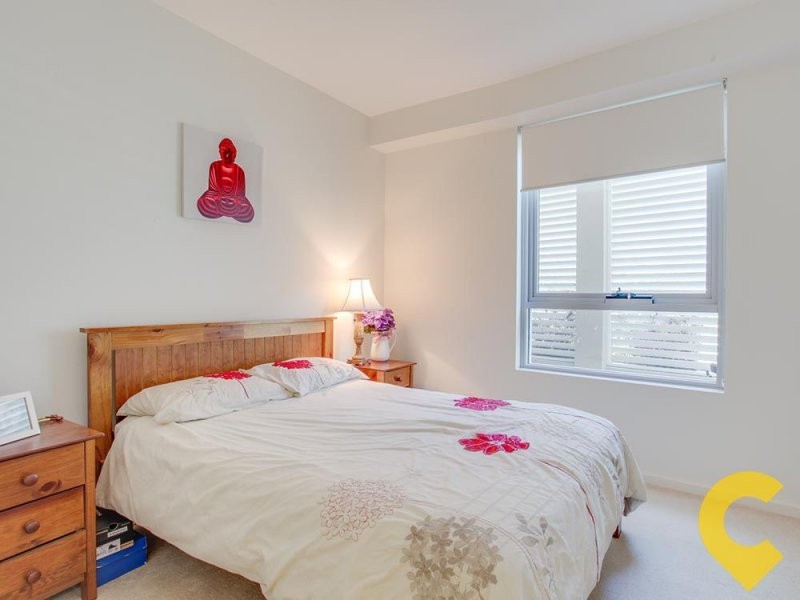 1/146 Prince Edward Parade, Scarborough QLD 4020