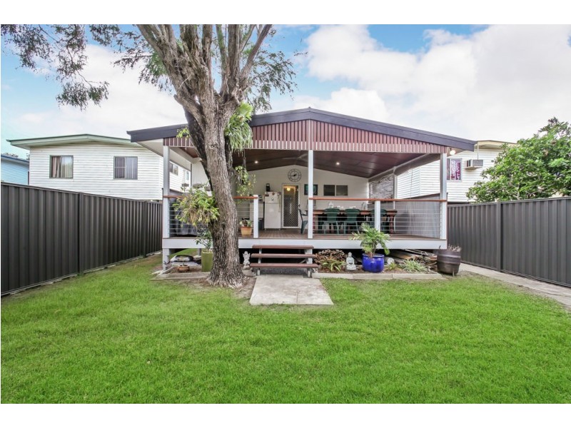85 Longland Street, Redcliffe QLD 4020