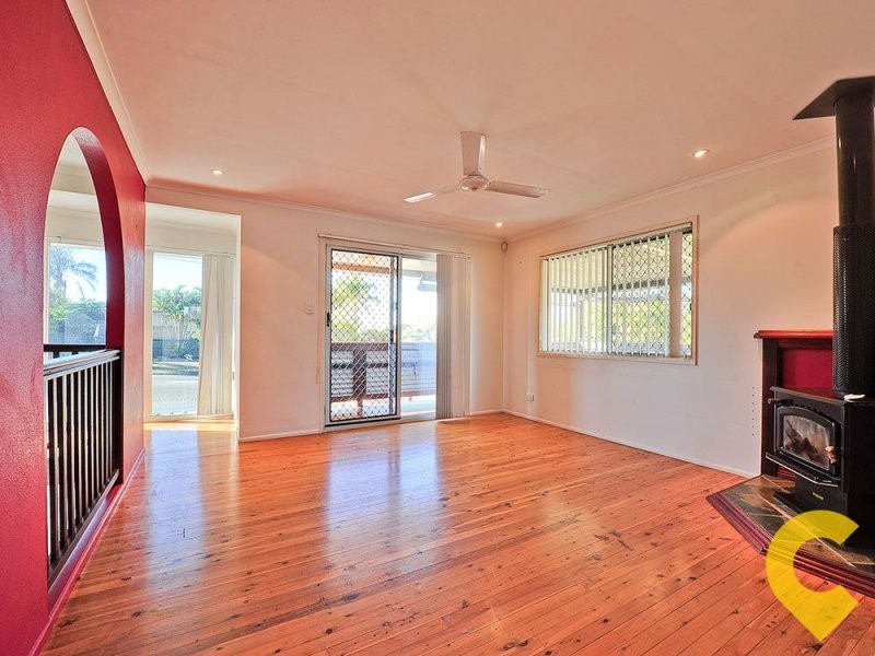 215 Maine Road, Clontarf QLD 4019