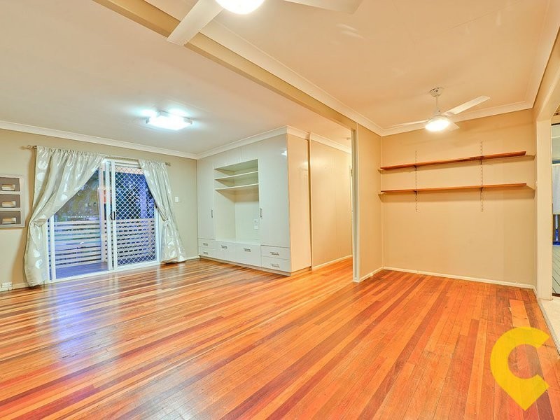 19 Gerald Avenue, Clontarf QLD 4019