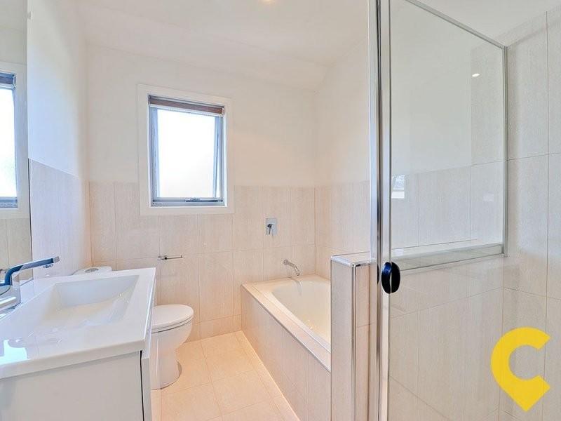 2/13-17 Caroline Street, Woody Point QLD 4019