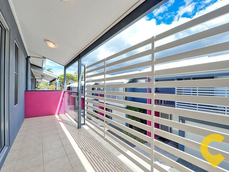 2/13-17 Caroline Street, Woody Point QLD 4019