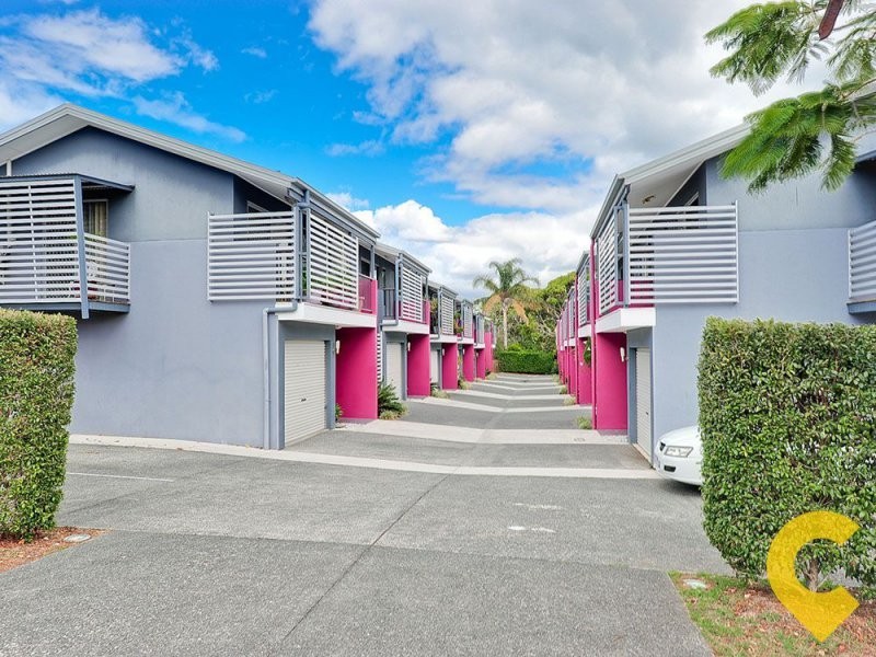 2/13-17 Caroline Street, Woody Point QLD 4019