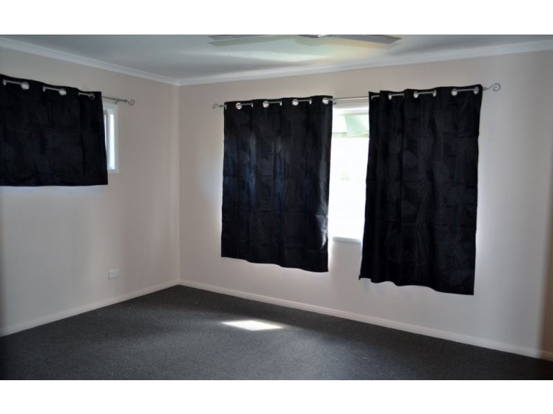 20 Blakeney Street, Woody Point QLD 4019