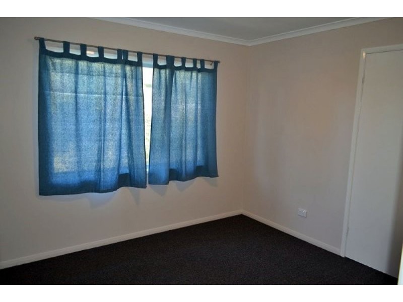 20 Blakeney Street, Woody Point QLD 4019