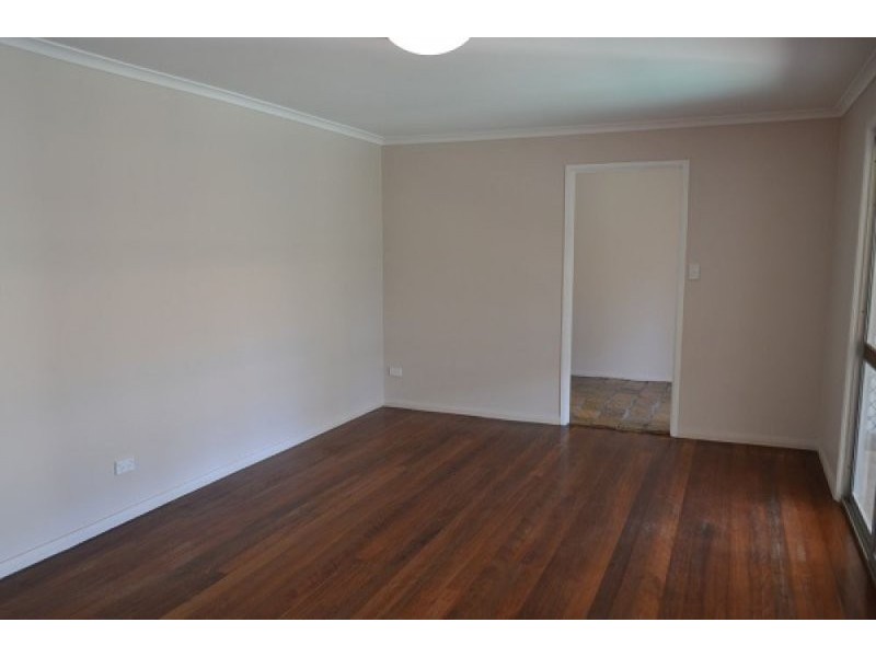 20 Blakeney Street, Woody Point QLD 4019