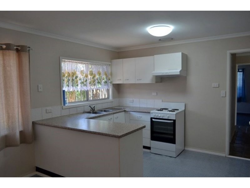 20 Blakeney Street, Woody Point QLD 4019