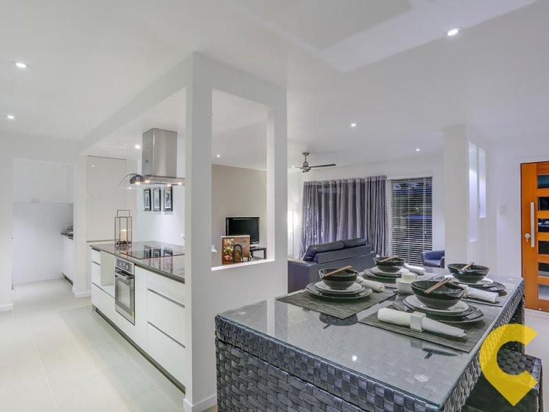 97 Arthur Street, Woody Point QLD 4019