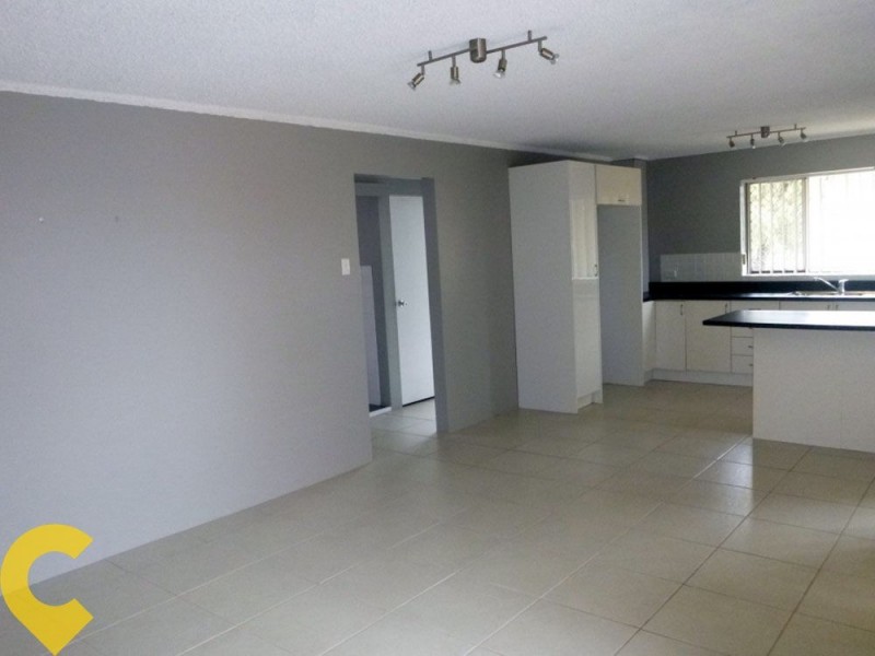 1/17 Downs Street, Redcliffe QLD 4020
