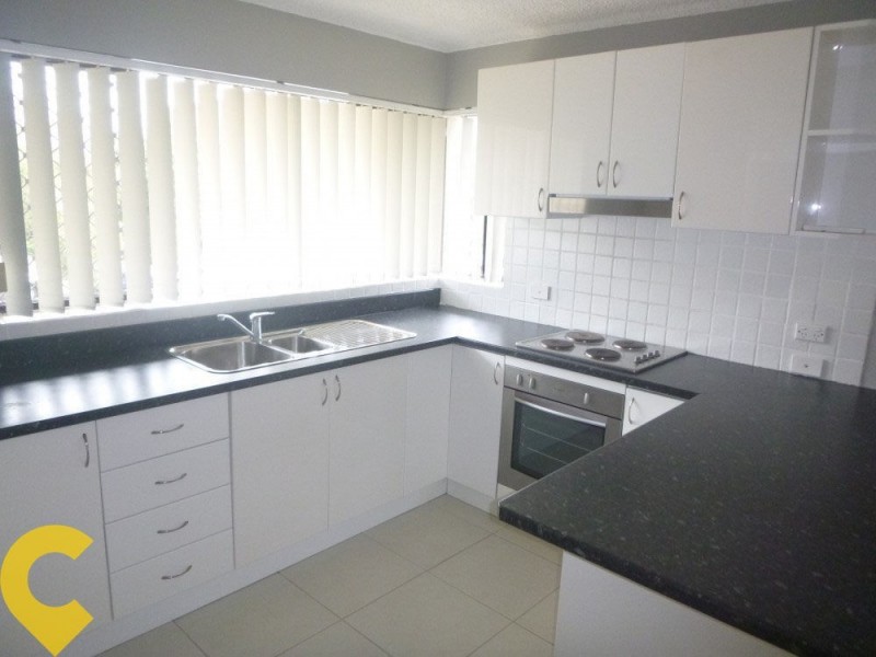 1/17 Downs Street, Redcliffe QLD 4020