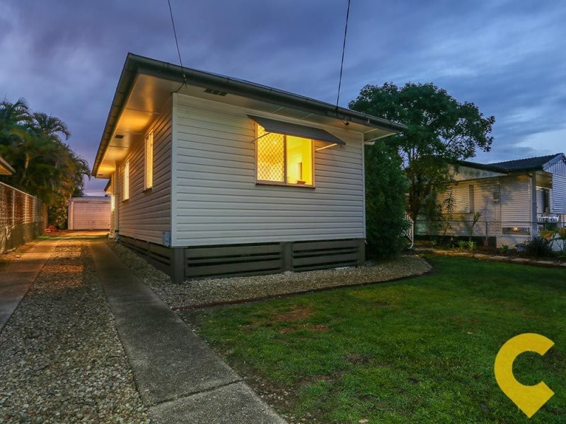 87 Thomas Street, Clontarf QLD 4019