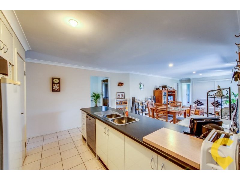 6 Middle Barten Court, Bray Park QLD 4500