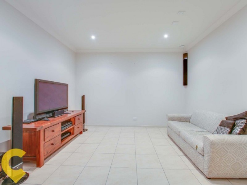 21 Saltwater Drive, Rothwell QLD 4022