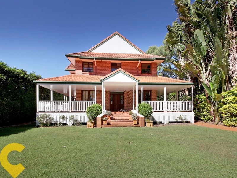 33 Coronation Avenue, Beachmere QLD 4510