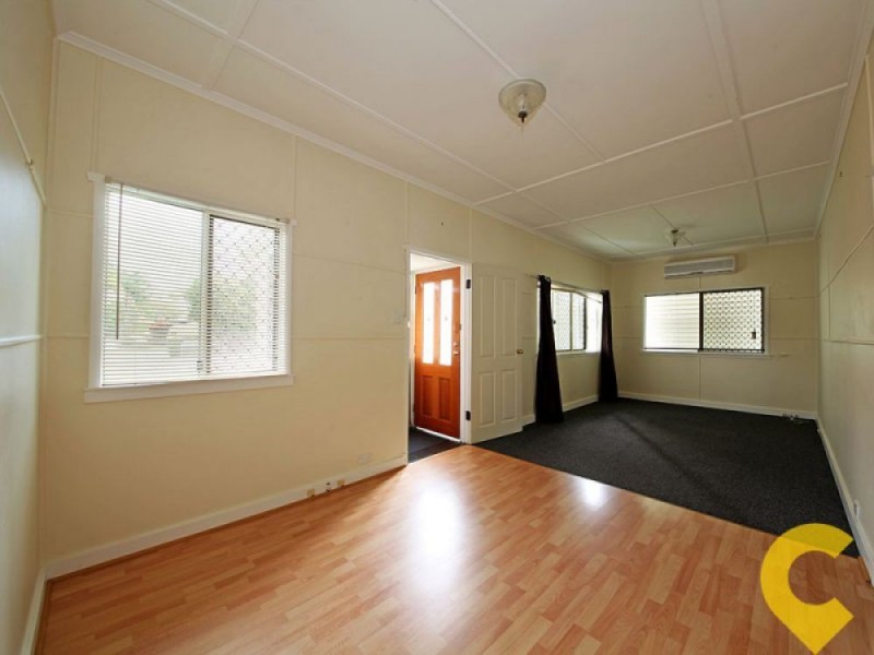 134 Oxley Avenue, Woody Point QLD 4019