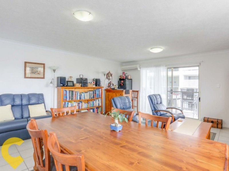 4/8 Bunton Street, Scarborough QLD 4020