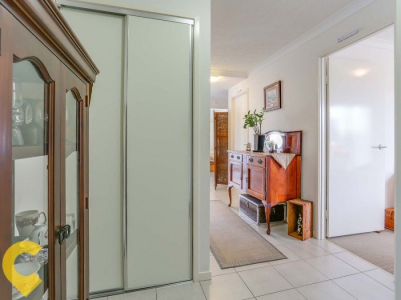 4/8 Bunton Street, Scarborough QLD 4020