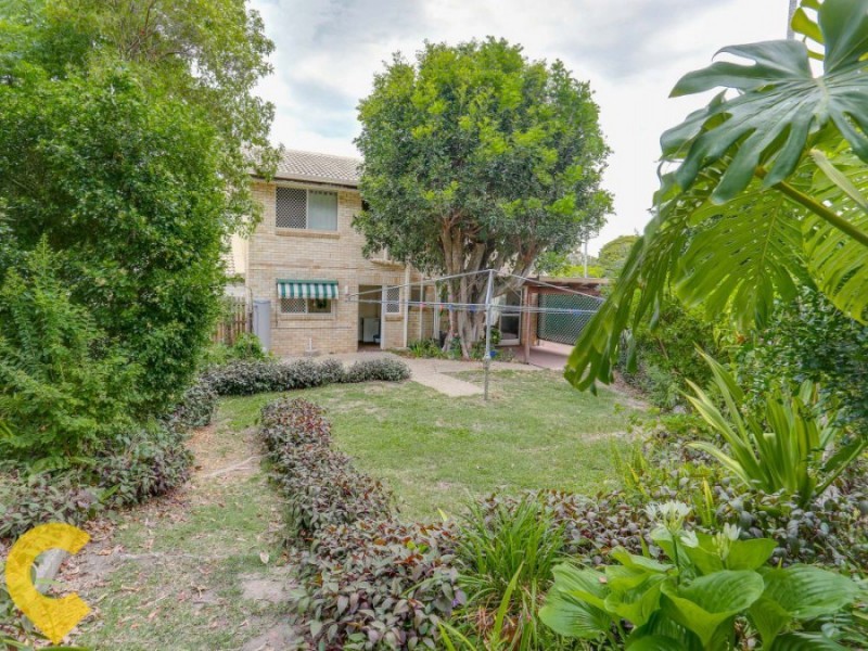 10 Brennan Road, Scarborough QLD 4020