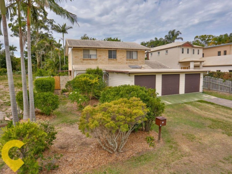 10 Brennan Road, Scarborough QLD 4020